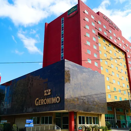 Courtyard Monterrey San Jeronimo-2